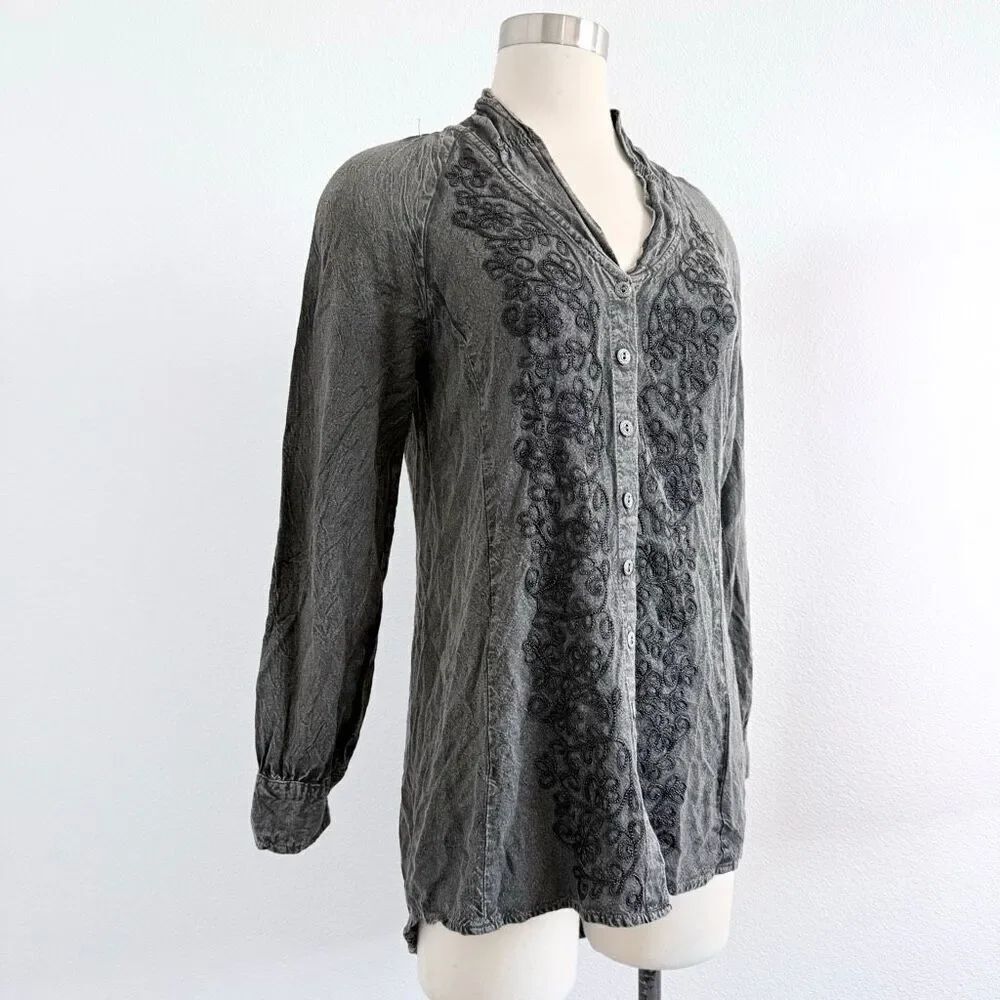 Vintage Lola P Embroidered Lace Boho Top Shirt M Blouse Bell Sleeves Western